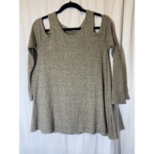 Acemi Women'sโ Top Medium Tan Rayon Blend Stretch 3/4 Sleeve Cold Shoulder T44